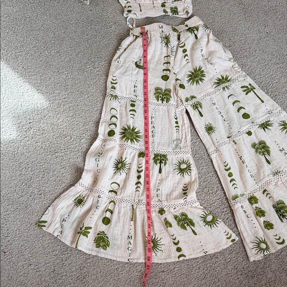 Women's set Cream and Green Patterned Wide-Leg Pants - Picture 12 of 15